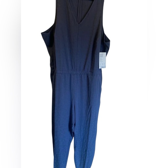 Athleta Pants - NWT Athleta Brooklyn textured jumpsuit BLACK Size 20